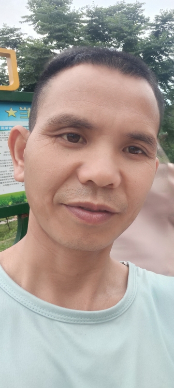 找个相爱的人结婚的第一张照片--关岭蓝颜知己交友网